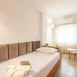Rooms4you 2 In Historic Center Of Vendégház *