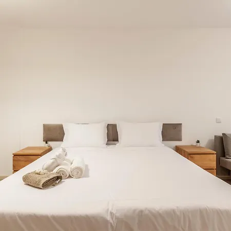 Rooms4you 2 In Historic Center Of ゲストハウス *