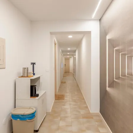 Rooms4you 2 In Historic Center Of ゲストハウス *