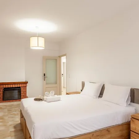 Rooms4you 2 In Historic Center Of Guest house